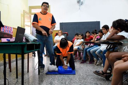 Defensa Civil capacita alumnos en escuelas rurales Defensa Civil capacita alumnos en escuelas rurales