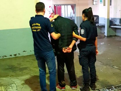 Detienen a una persona por violación a la Ley de Drogas Detienen a una persona por violación a la Ley de Drogas