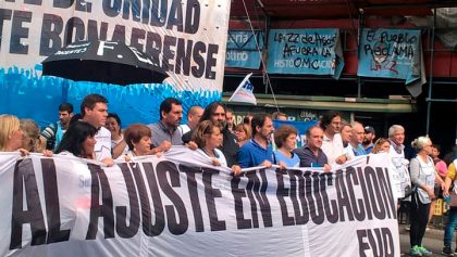Masiva movilización de los docentes bonaerenses en Capital Masiva movilización de los docentes bonaerenses en Capital