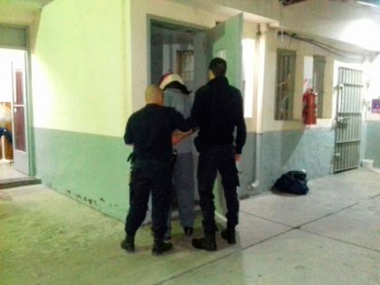 Allanamientos y detención por robo Allanamientos y detención por robo