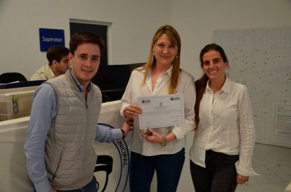 Entrega de diplomas: Jornada de capacitación destinada al personal del Centro Municipal de Monitoreo Entrega de diplomas: Jornada de capacitación destinada al personal del Centro Municipal de Monitoreo