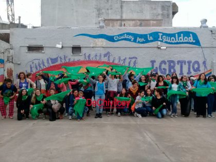 Un pañuelazo verde y masivo en Chivilcoy Un pañuelazo verde y masivo en Chivilcoy