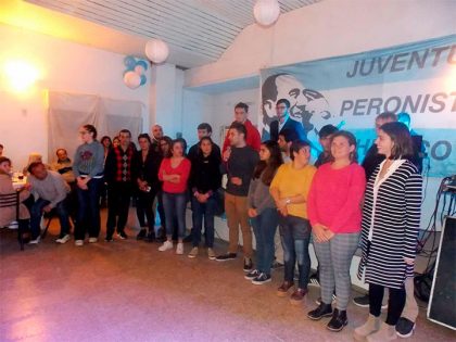 La Juventud Peronista realizó una cena a beneficio de la 22º Fiesta para los Chicos item-thumbnail