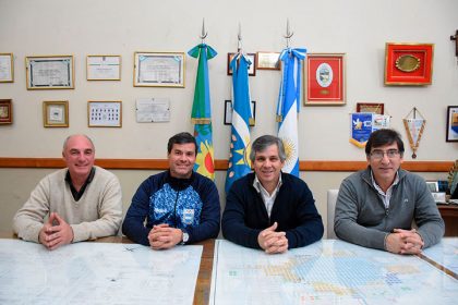 El intendente destacó a Pablo Álvarez por el desempeño en los Juegos Odesur El intendente destacó a Pablo Álvarez por el desempeño en los Juegos Odesur