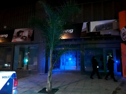 Detienen a un hombre por intento de robo en Casa Larrang S.A. Detienen a un hombre por intento de robo en Casa Larrang S.A.