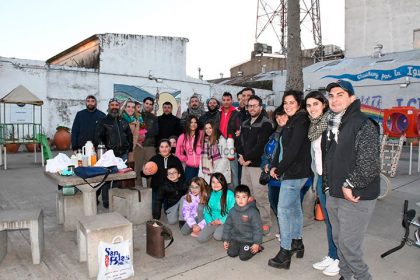 Vecinos se autoconvocaron para dialogar sobre la realidad de Chivilcoy Vecinos se autoconvocaron para dialogar sobre la realidad de Chivilcoy
