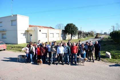 Accesibilidad en Gorostiaga: el intendente Britos recorrió la obra de piedra caliza en 30 cuadras de la localidad item-thumbnail