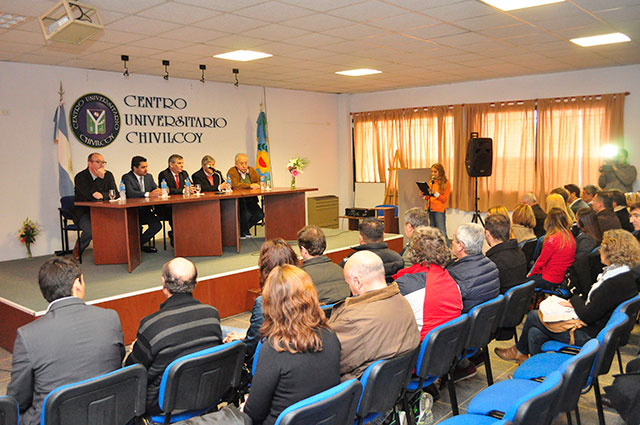 22-05-16-La-Municipalidad-firmó-un-Convenio-Marco-con-la-Universidad-de-Lomas-de-Zamora-1